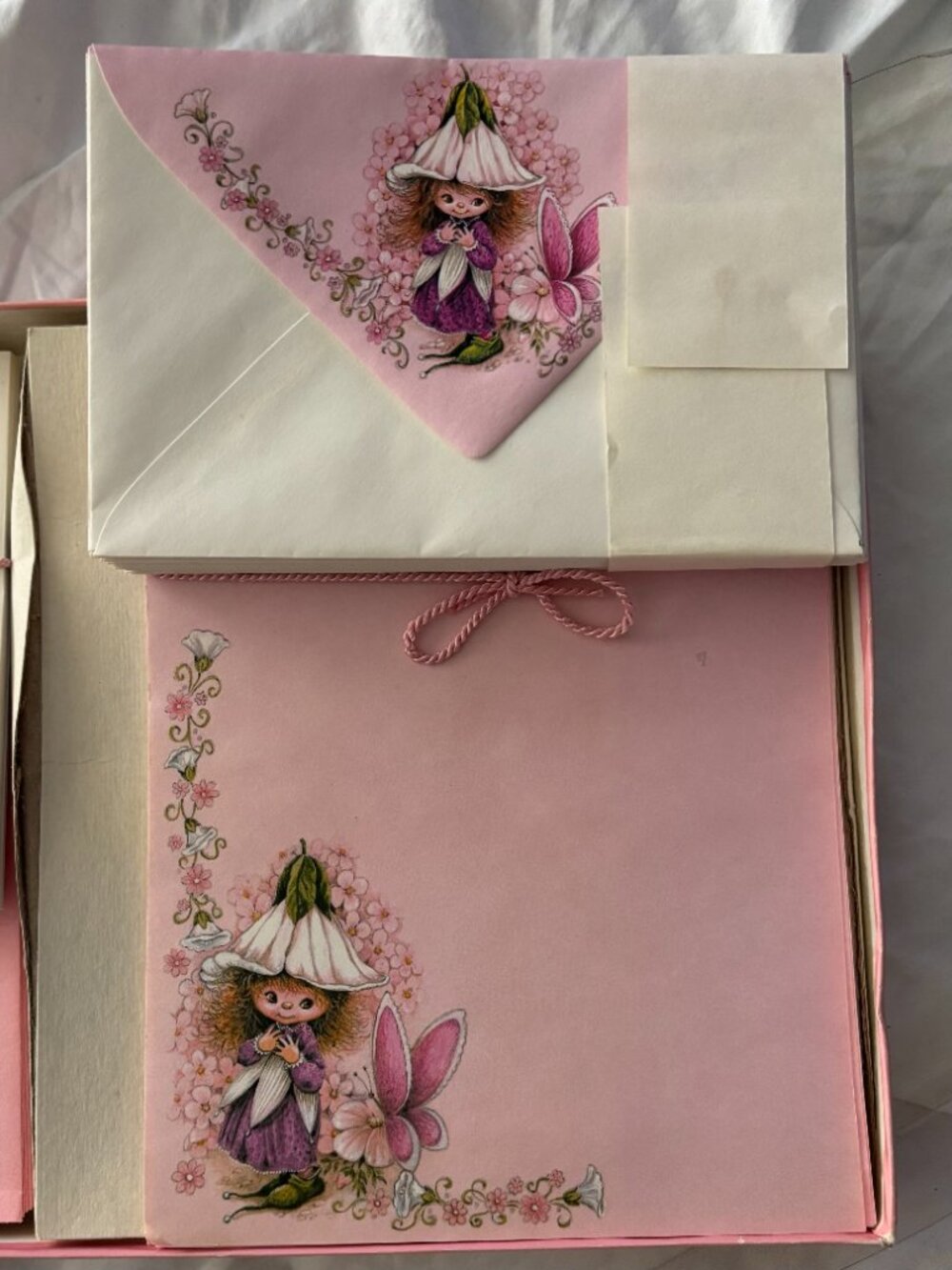 Vintage 1982 Victoria Plum Stationery Set Sangamon Unused Complete Deadstock - Picture 3 of 4